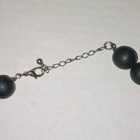 Necklace - Picture 3 of 3